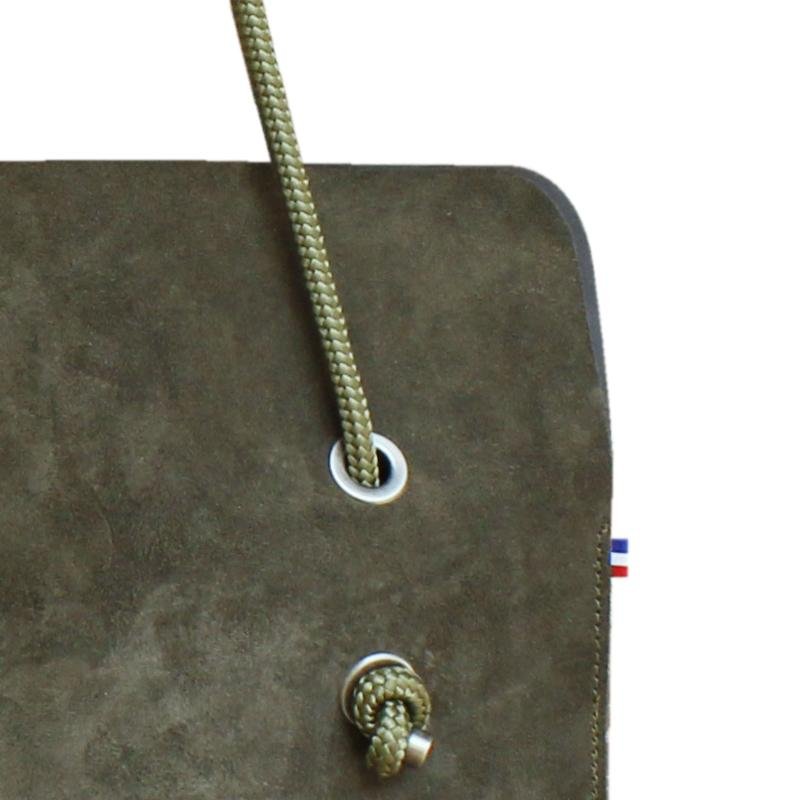 Sac Divine CUIR suede Vert Olive | Anse Olive - AMWA and CO
