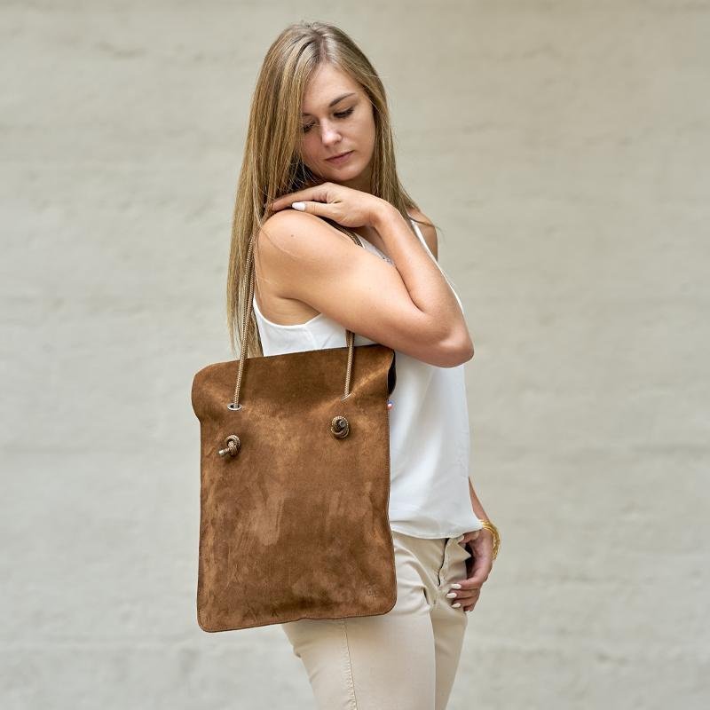 Sac Divine CUIR veau suede - AMWA and CO